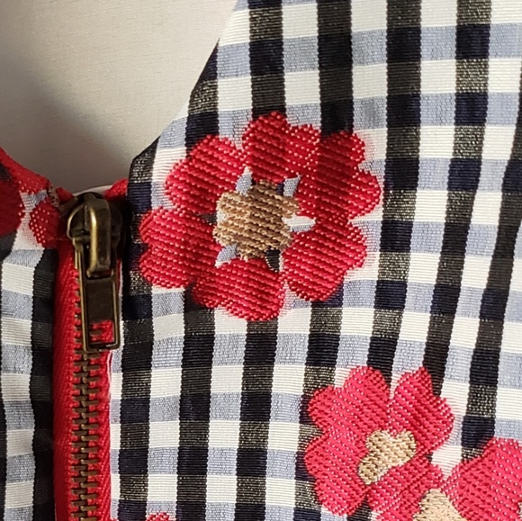 Gingham and Red Poppy Adrianna Papell Sheath Dress - Picture 4 of 4